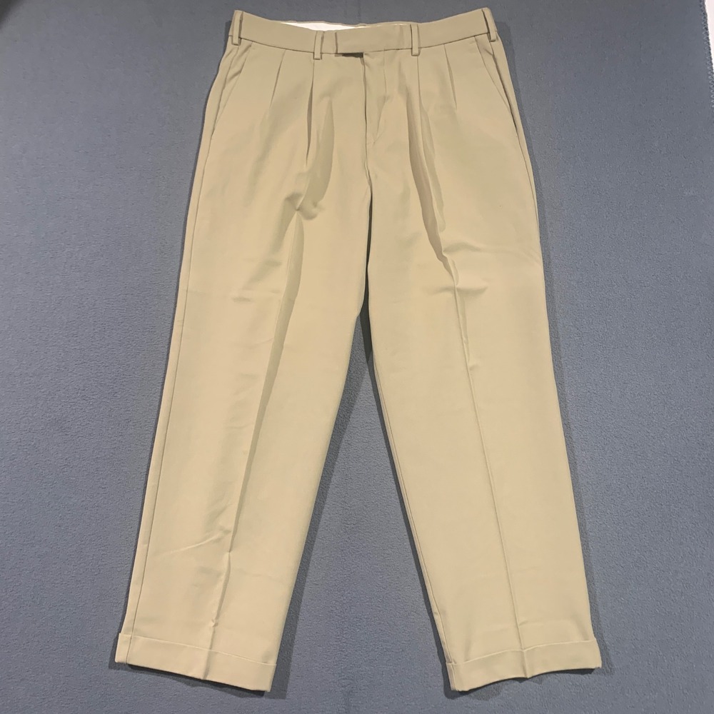 Vintage Dockers Mens Khaki Stain Defender Pleated Pants W34 L30 Actual: 32x29